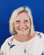 Lynda W
